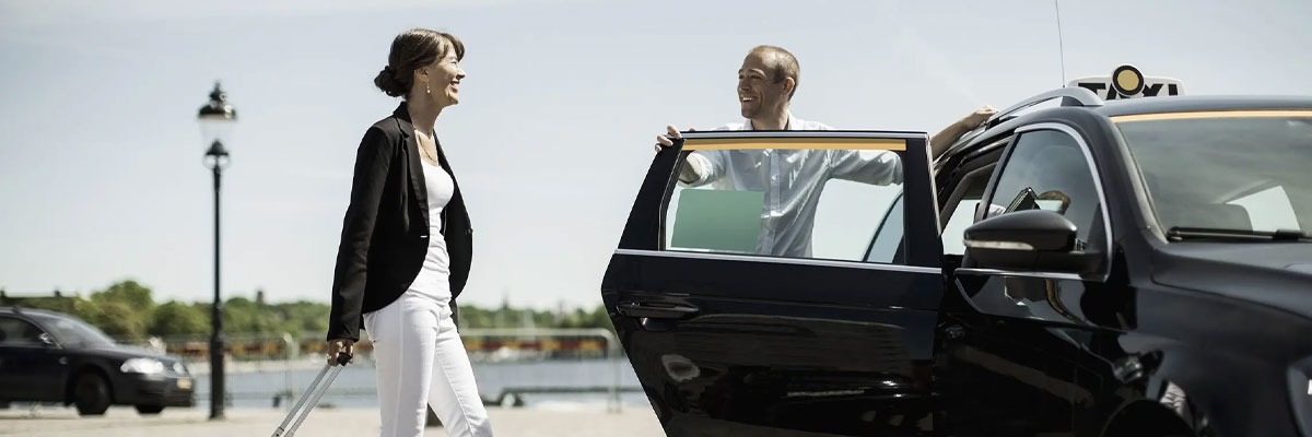 airport transfer in Dubai